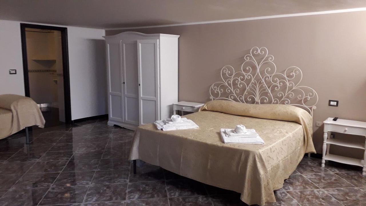 Bed And Breakfast Centro Storico Salerno Buitenkant foto